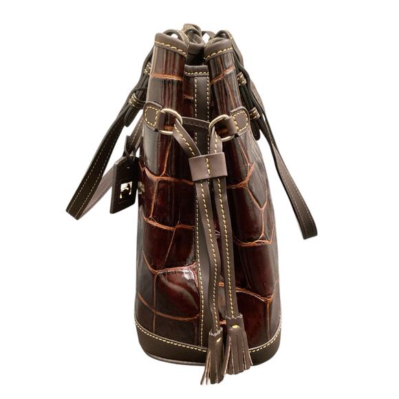NWT Dooney &Bourke Purse Women’s 1Size Double Strap Tassels Croc Embossed Brown - Picture 4 of 11